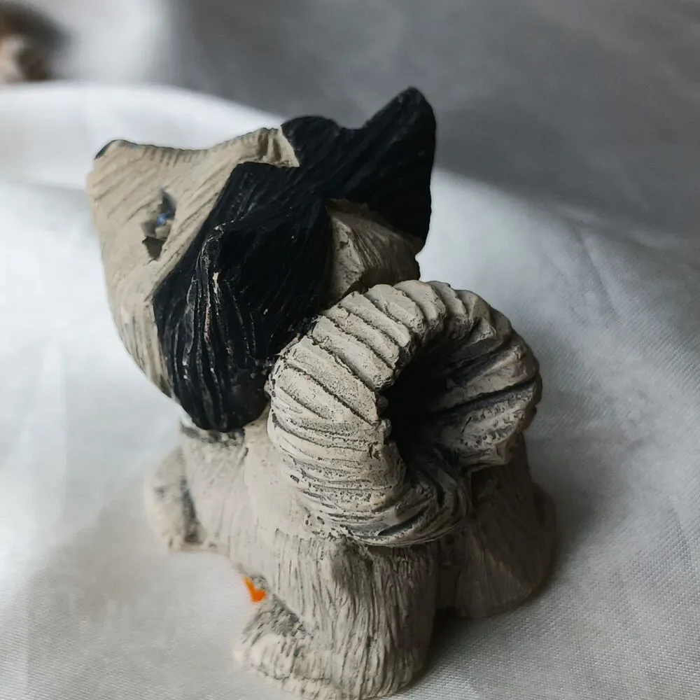 Vintage Artesania Rinconada Art Pottery Hand Crafted Clay Figurine-HUSKY